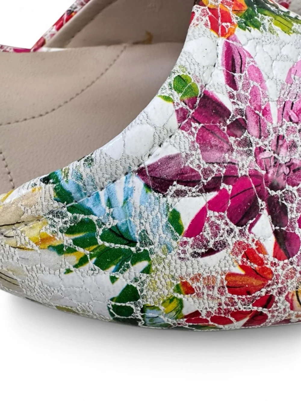 Amalfi Sandals White Floral Leather Flat Multicolor Italian 8.5